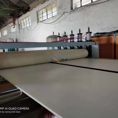 Single Screw 15mm 915mm Plastic Board Making Machine